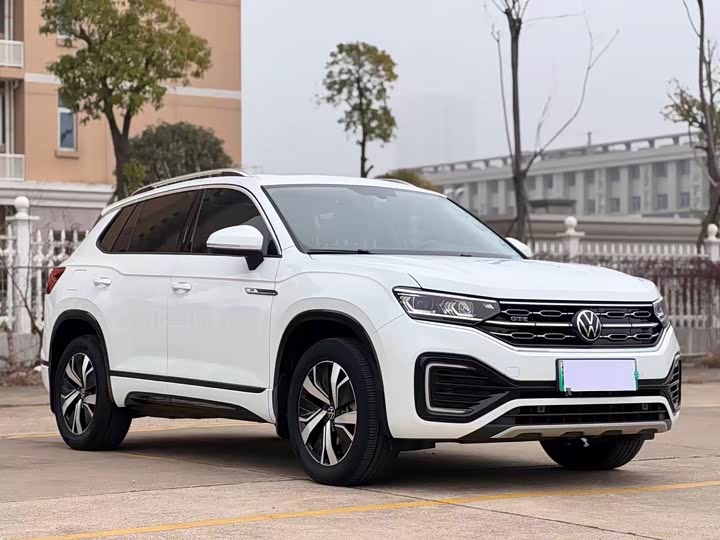 Фото 3 - Volkswagen Tayron GTE Hybrid