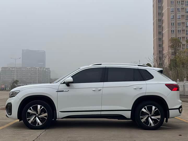 Фото 4 - Volkswagen Tayron GTE Hybrid