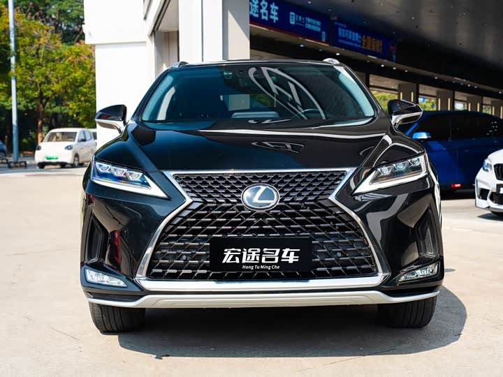 Фото 2 - Lexus RX