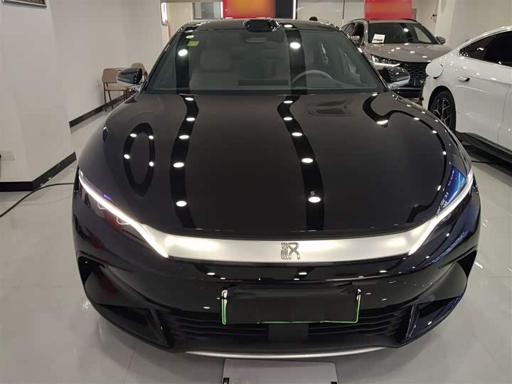 Фото 3 - BYD Han