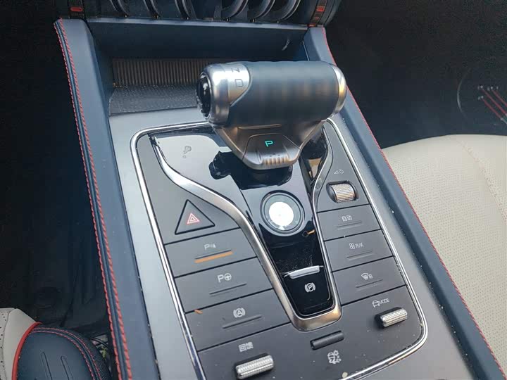 Фото 7 - BYD Yuan Plus