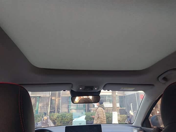 Фото 9 - BYD Yuan Plus