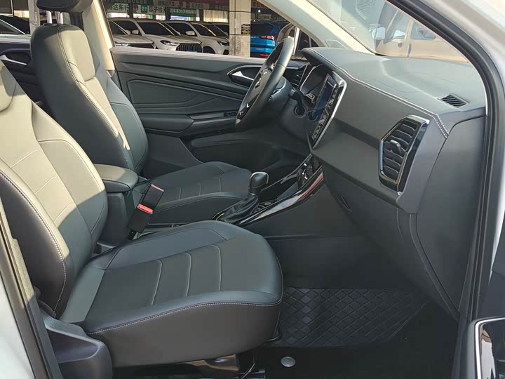 Фото 7 - Jetta VS7