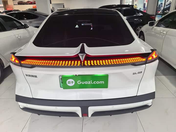 Фото 6 - Changan Deepal SL03