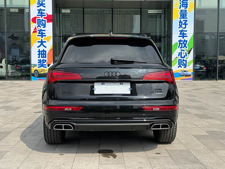 Фото 5 - Audi Q5L