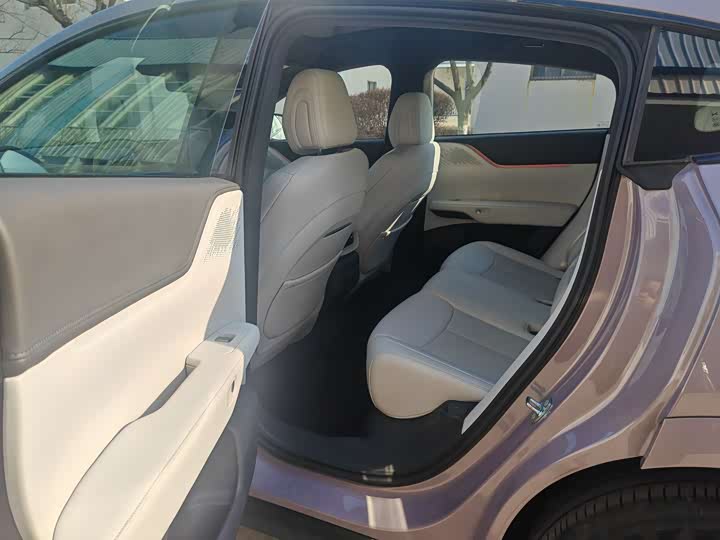 Фото 9 - XPeng G6