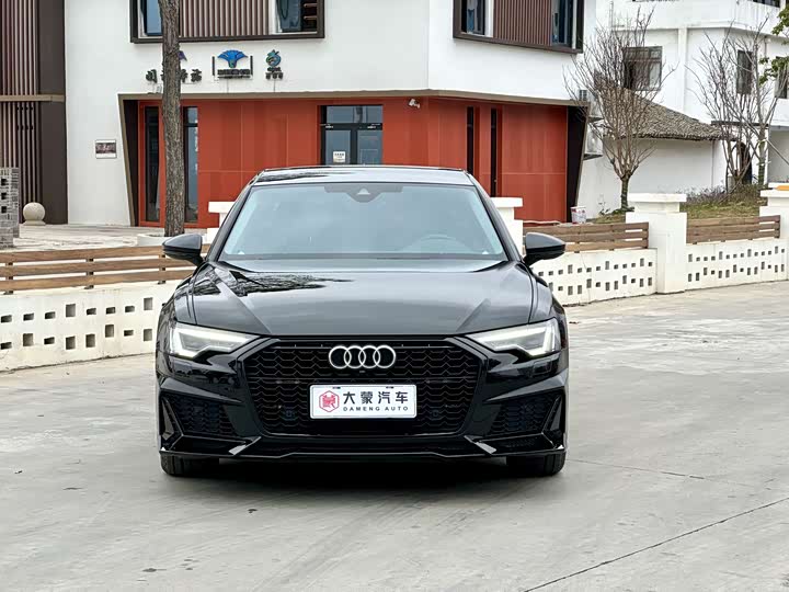 Фото 2 - Audi A6L