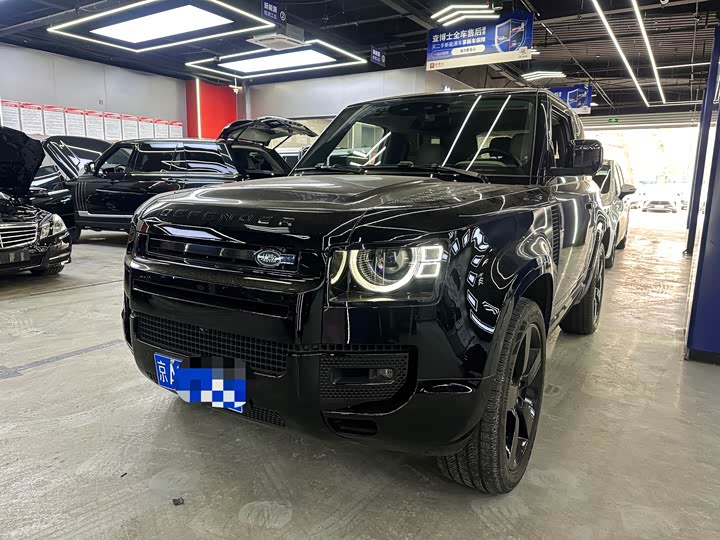 Фото 1 - Land Rover Defender