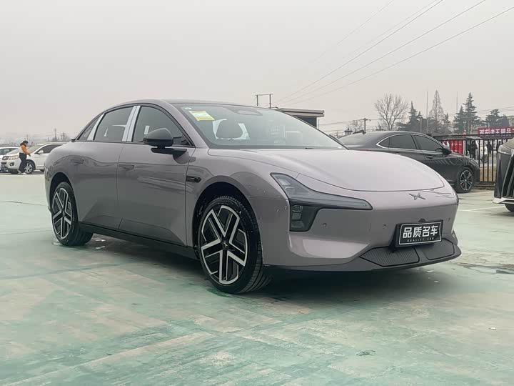 Фото 3 - XPeng Mona M03