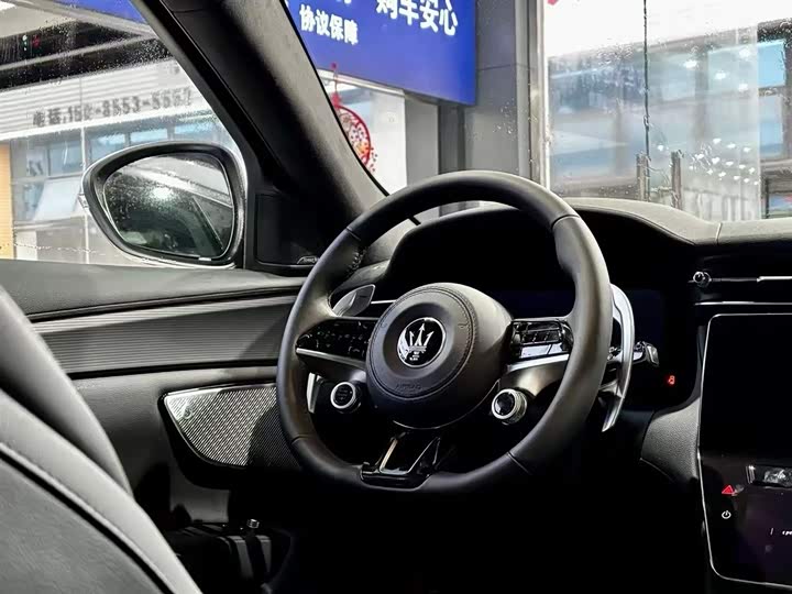 Фото 4 - Maserati Grecale