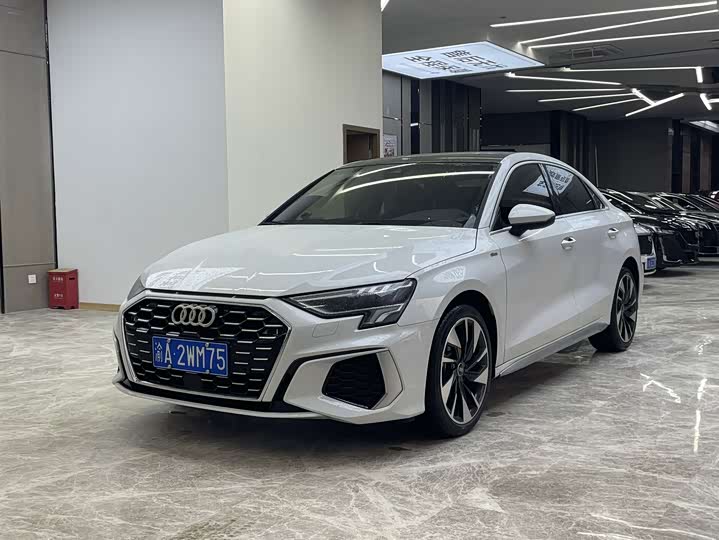 Фото 1 - Audi A3