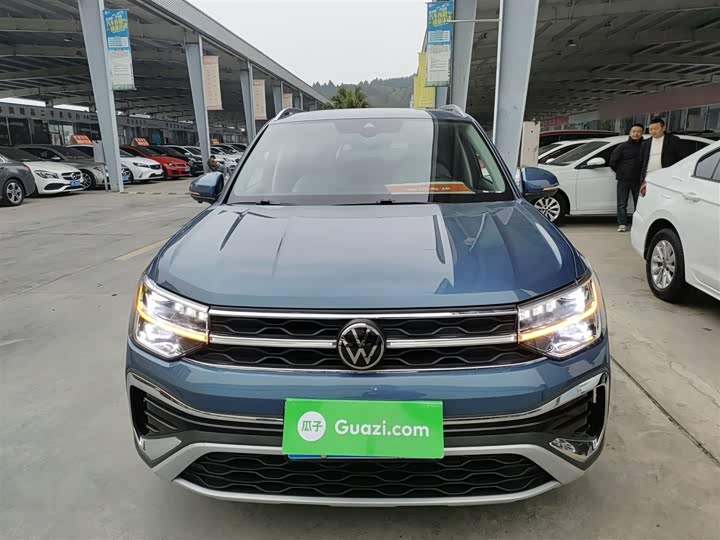 Фото 3 - Volkswagen Tharu