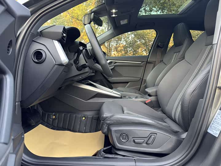 Фото 8 - Audi A3