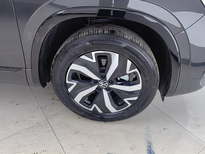 Фото 6 - Volkswagen Tayron GTE Hybrid