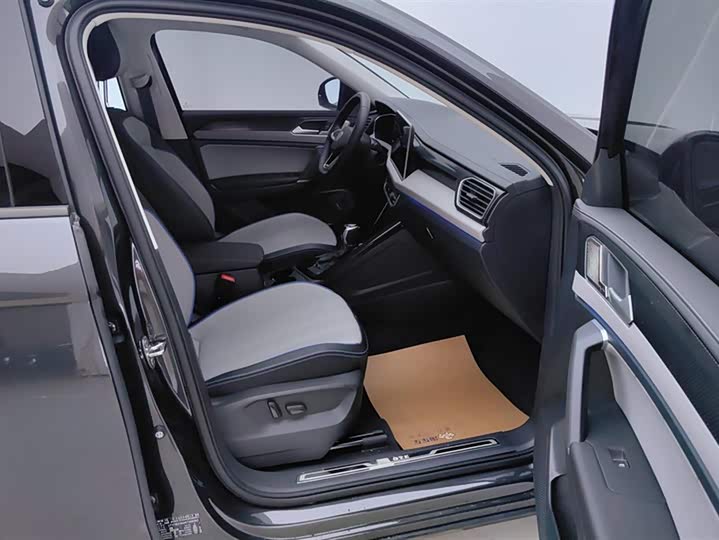 Фото 8 - Volkswagen Tayron GTE Hybrid