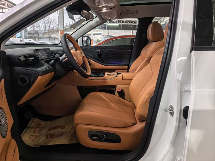 Фото 5 - GAC Aion V