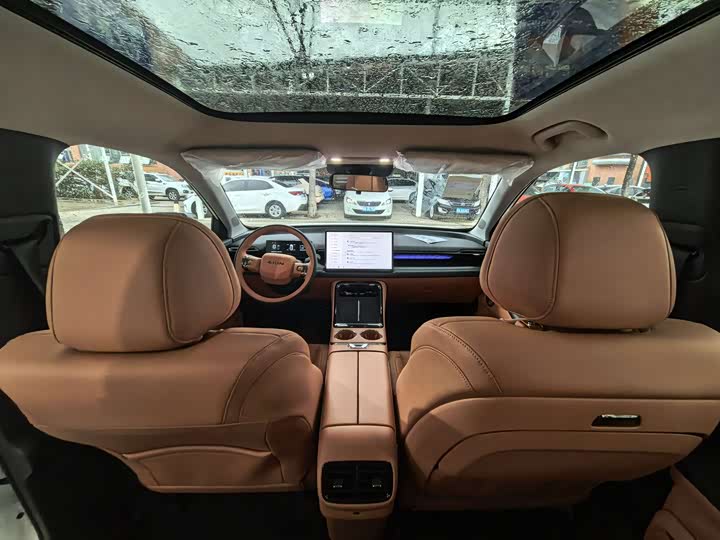 Фото 9 - GAC Aion V