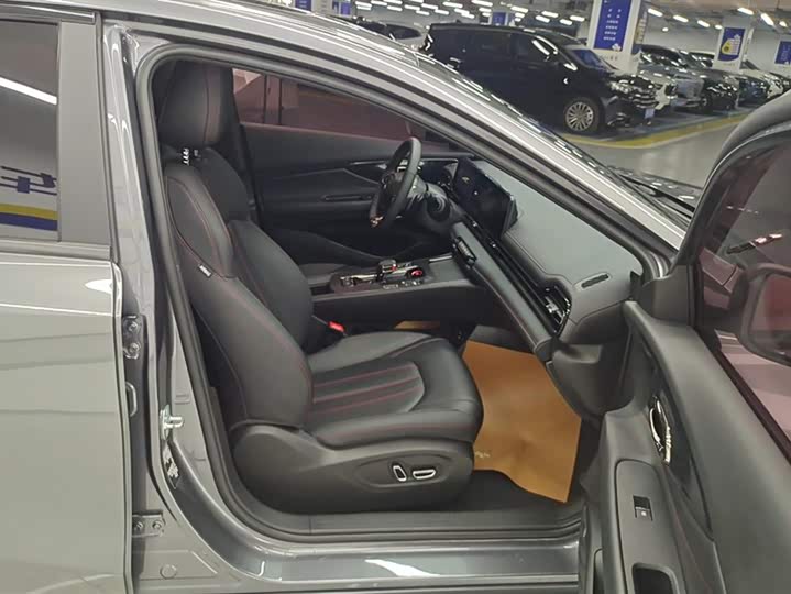 Фото 8 - GAC Trumpchi Empow R