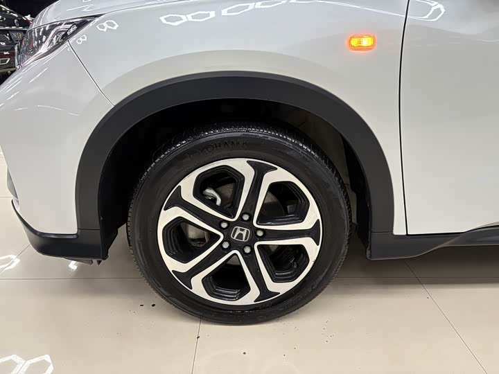 Фото 8 - Honda XR-V