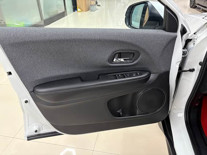 Фото 9 - Honda XR-V