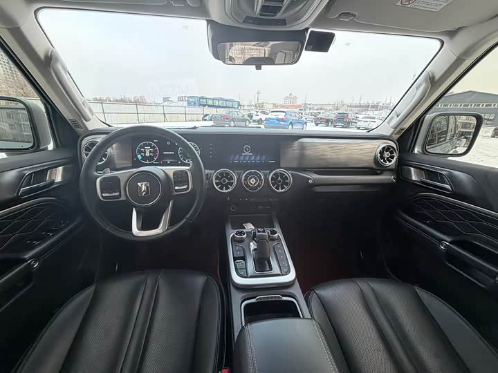 Фото 7 - Tank 300