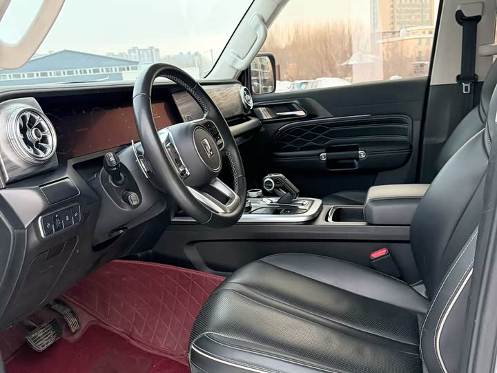 Фото 8 - Tank 300