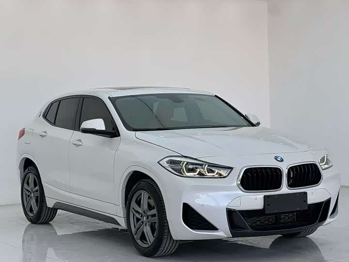 Фото 3 - BMW X2
