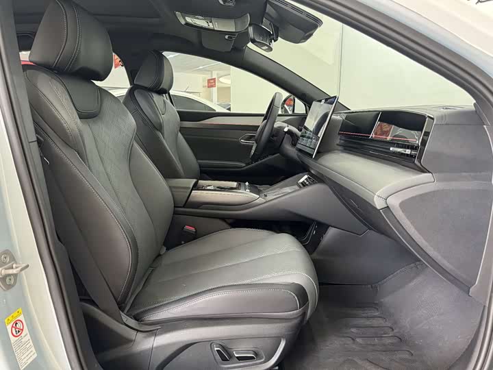 Фото 7 - BYD Qin L