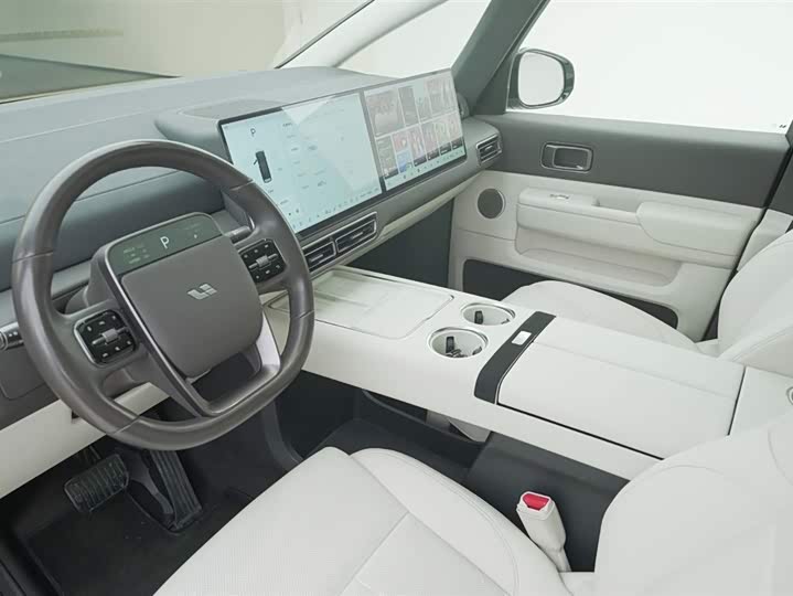 Фото 9 - LiXiang Mega