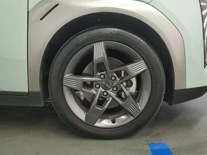 Фото 6 - GAC Aion Y