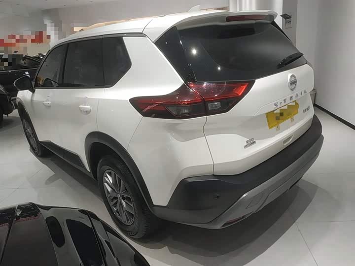 Фото 5 - Nissan X-Trail