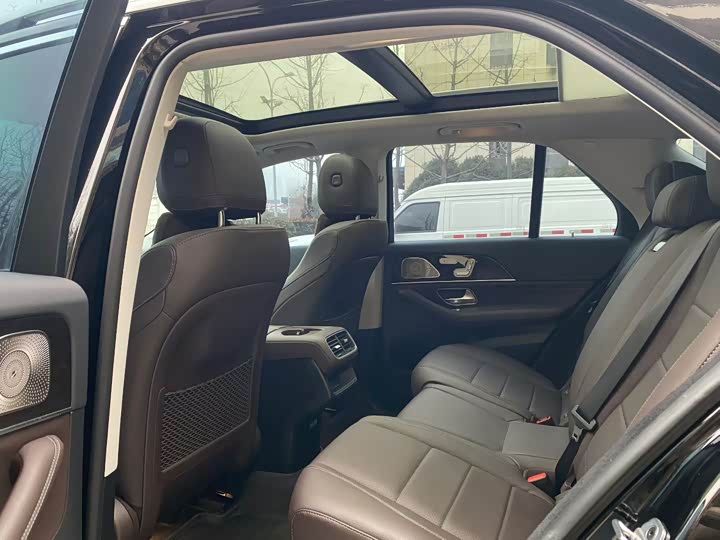 Фото 7 - Mercedes-Benz GLE-Class