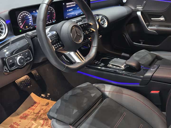 Фото 4 - Mercedes-Benz A-Class