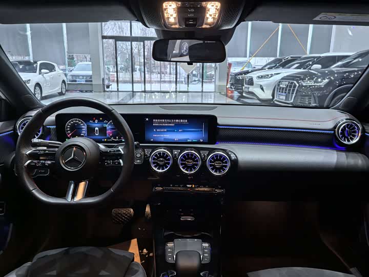 Фото 5 - Mercedes-Benz A-Class