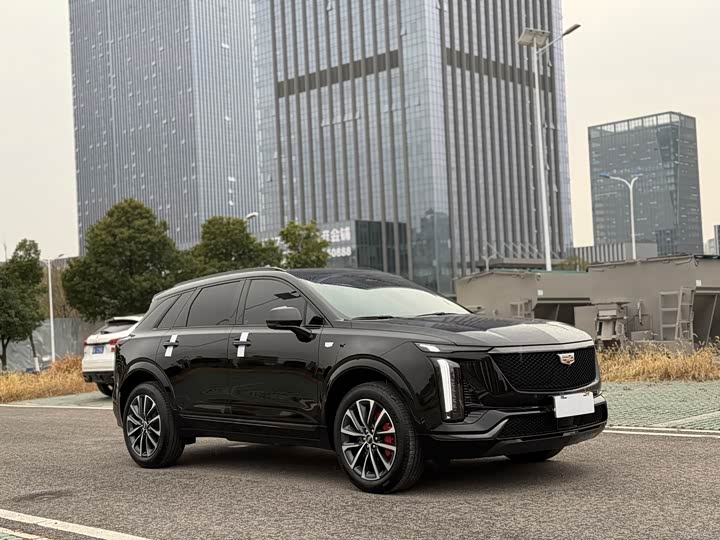 Фото 3 - Cadillac XT5
