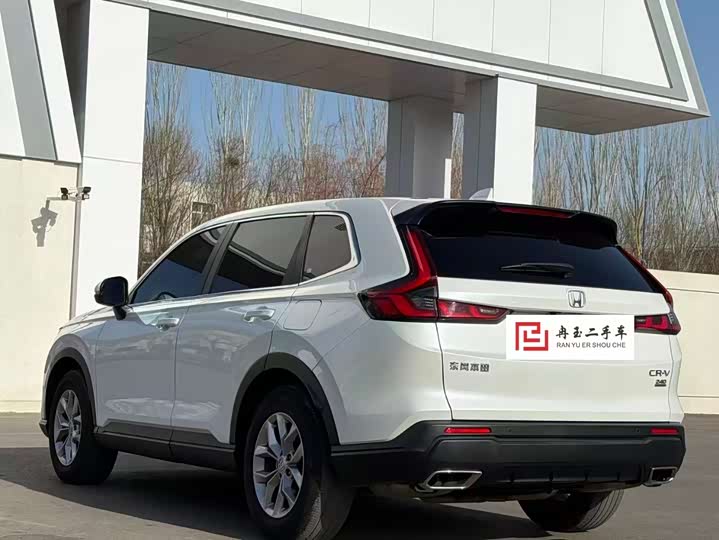 Фото 9 - Honda CR-V