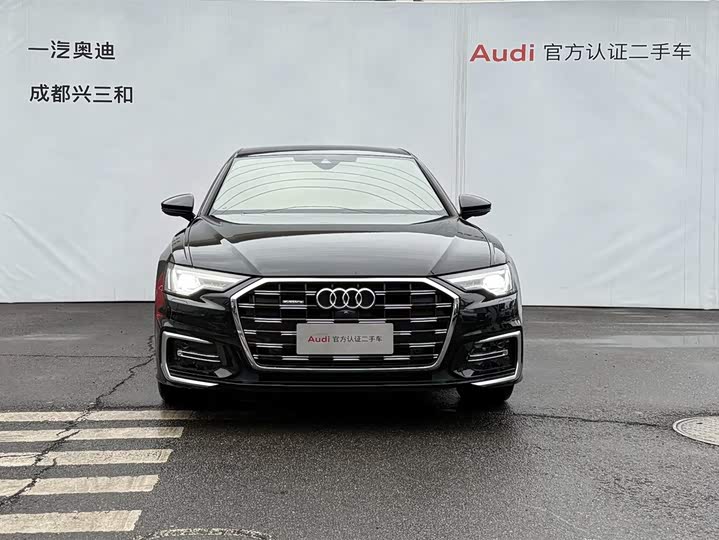 Фото 2 - Audi A6L