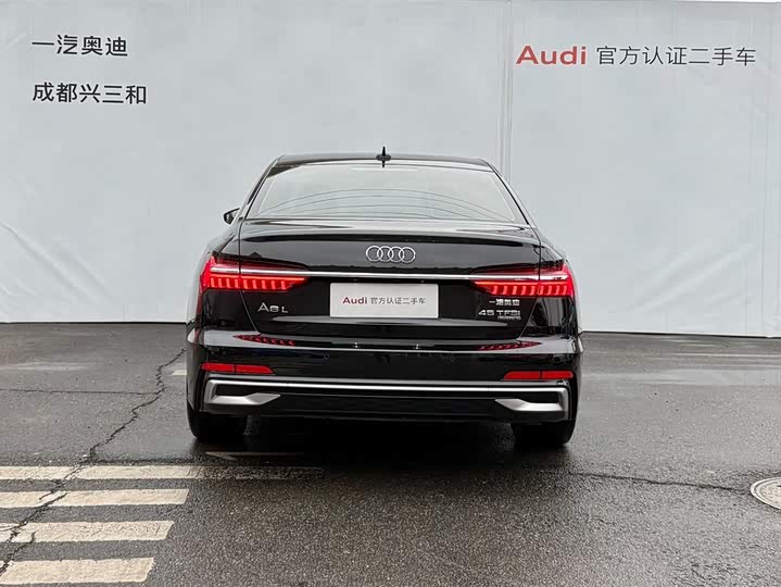 Фото 5 - Audi A6L