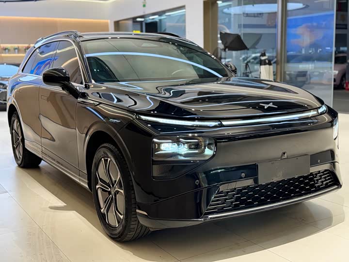 Фото 6 - XPeng G9