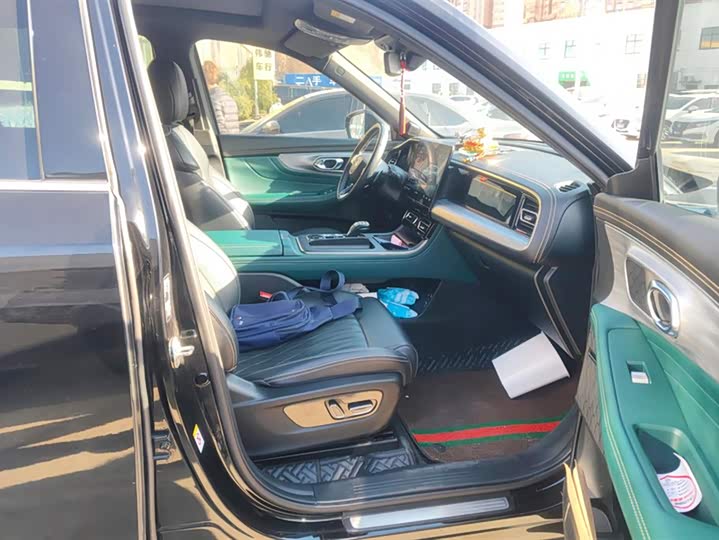 Фото 8 - GAC Trumpchi GS8