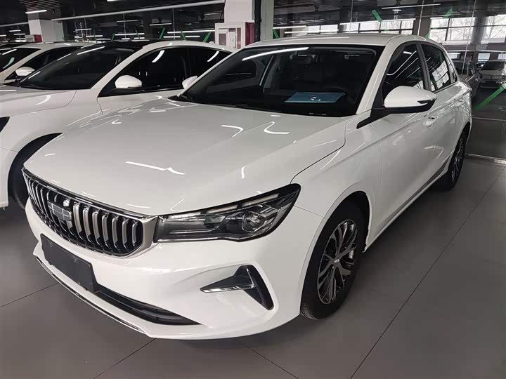 Фото 1 - Geely Emgrand