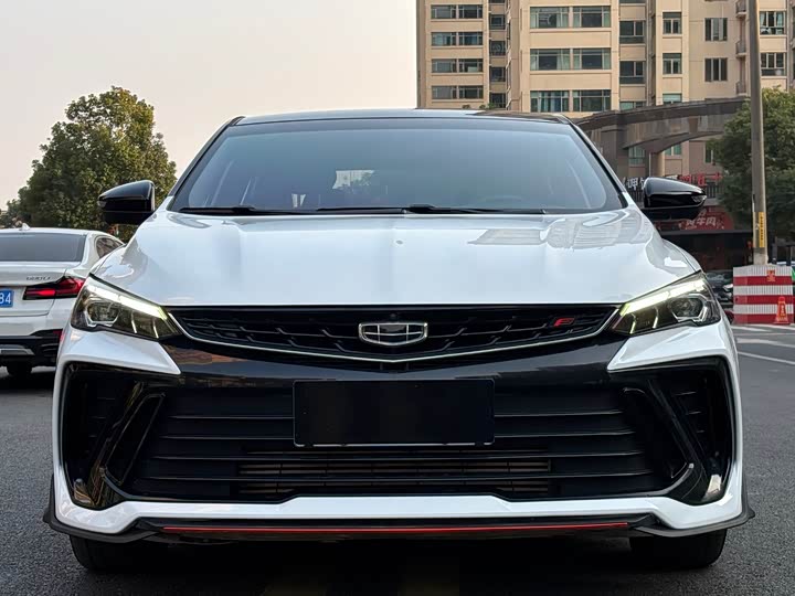 Фото 2 - Geely Binrui