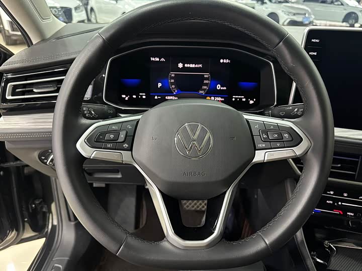 Фото 8 - Volkswagen Sagitar L