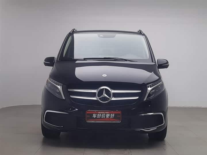 Фото 3 - Mercedes-Benz V-Class
