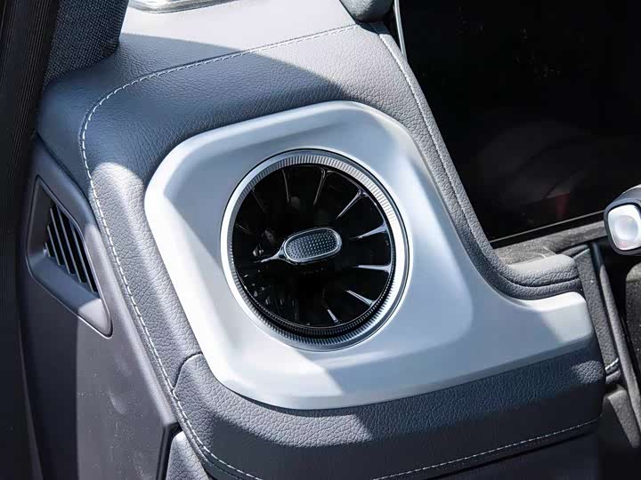 Фото 5 - Mercedes-Benz G-Class