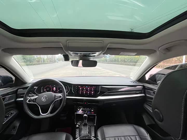 Фото 5 - Volkswagen Passat