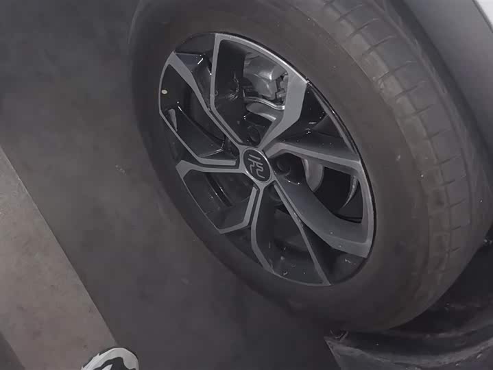 Фото 6 - BYD Yuan Plus