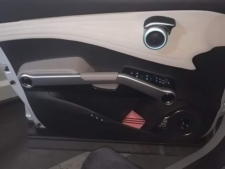 Фото 7 - BYD Yuan Plus