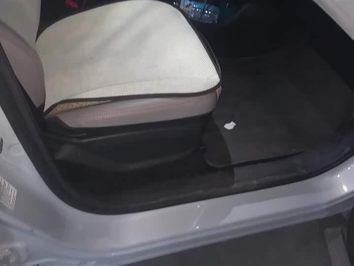 Фото 8 - BYD Yuan Plus