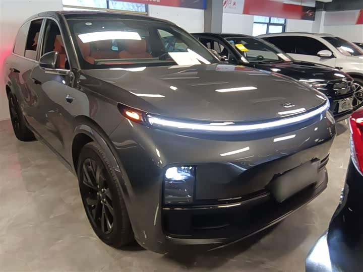 Фото 4 - LiXiang L8